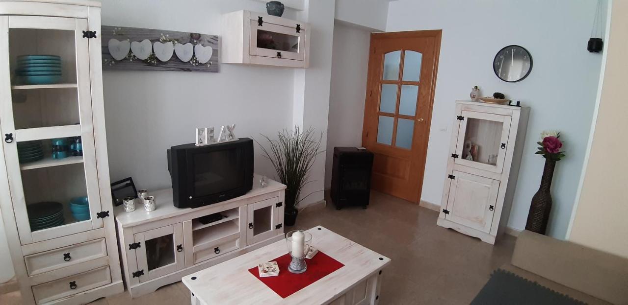 Apartamento Melanie ฟูเอนฮิโรลา ภายนอก รูปภาพ